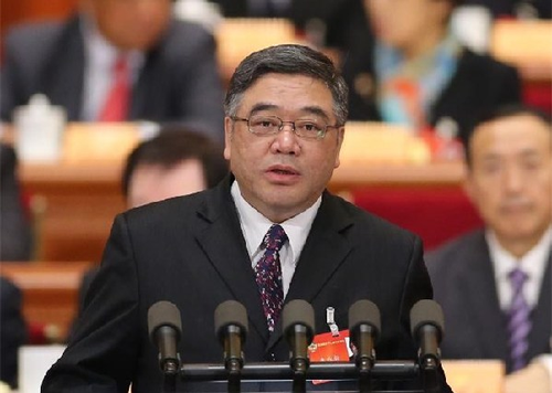 朱永新就進(jìn)一步規(guī)范中小學(xué)圖書招標(biāo)采購行為有話要說