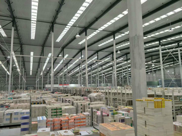 路邊的一些書店有圖書批發(fā)資質(zhì)嗎